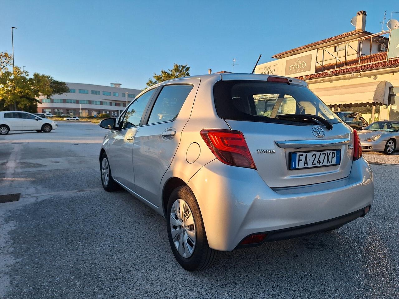 Toyota Yaris 1.4 D-4D 5 porte Active