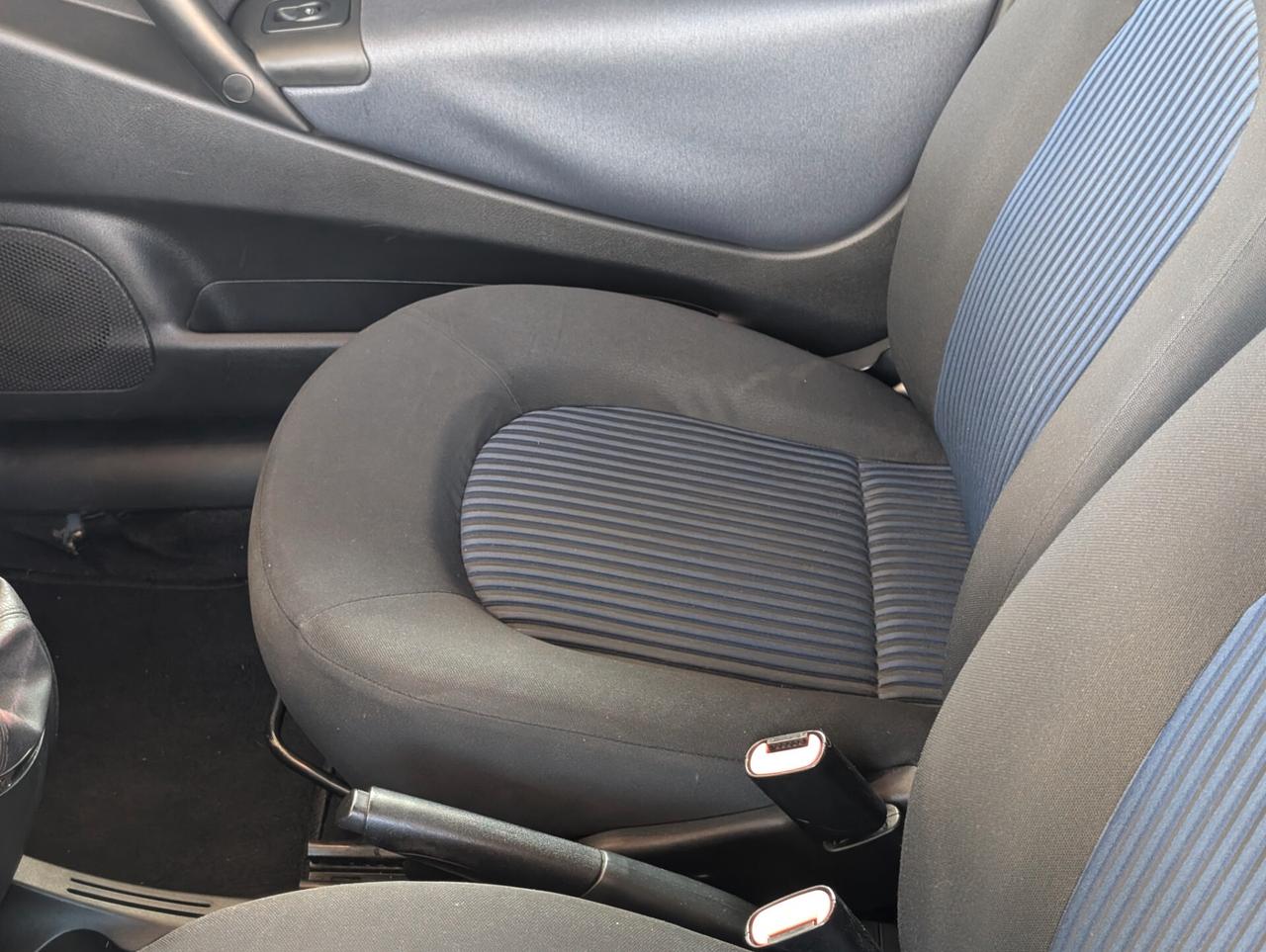 Lancia Ypsilon 1.2 GPL