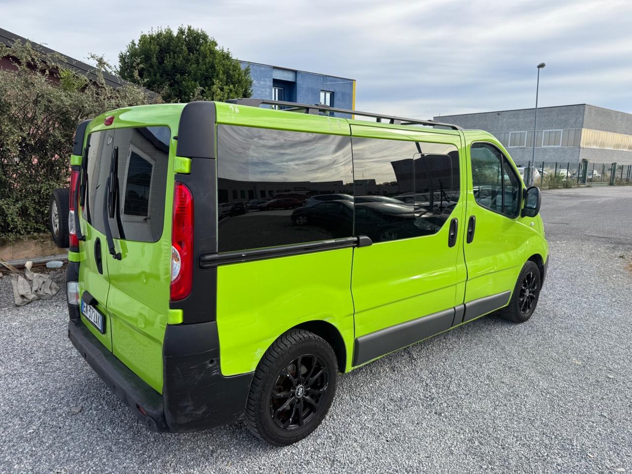Renault Trafic T27 2.0 16V PC-TN PASSENGER CONFORT