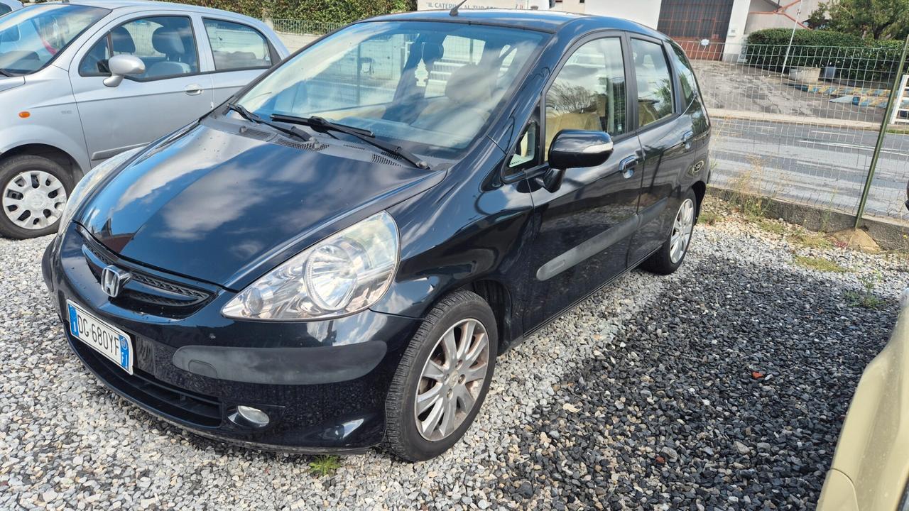 Honda Jazz 1.2 i-DSi 5p. Live +