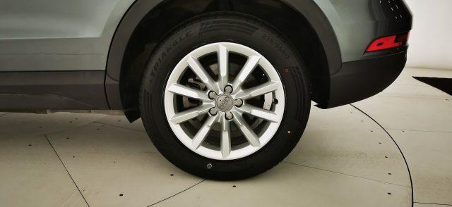 AUDI Q3 2.0 TDI 120 CV Business