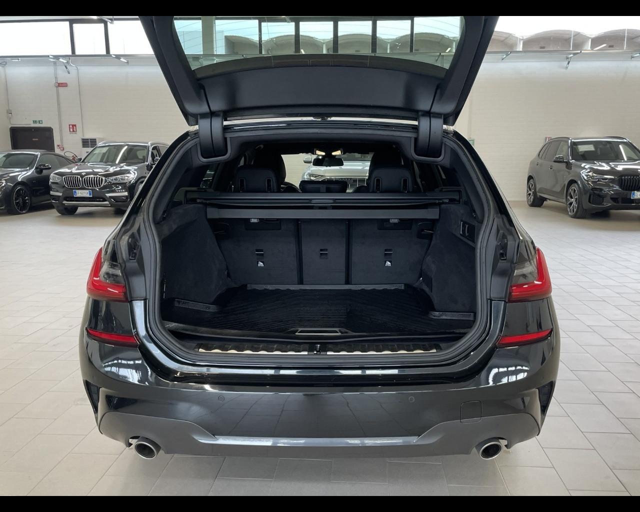 BMW Serie3(G20/21/80/81 - 318d Touring Msport