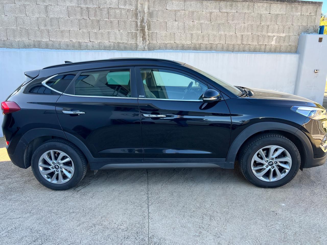 Hyundai Tucson 1.7 CRDi XPossible TETTO | 2016