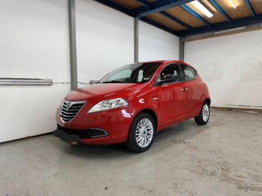 Lancia Ypsilon 1.2 69 CV 5 porte Platinum Ok neo patentati