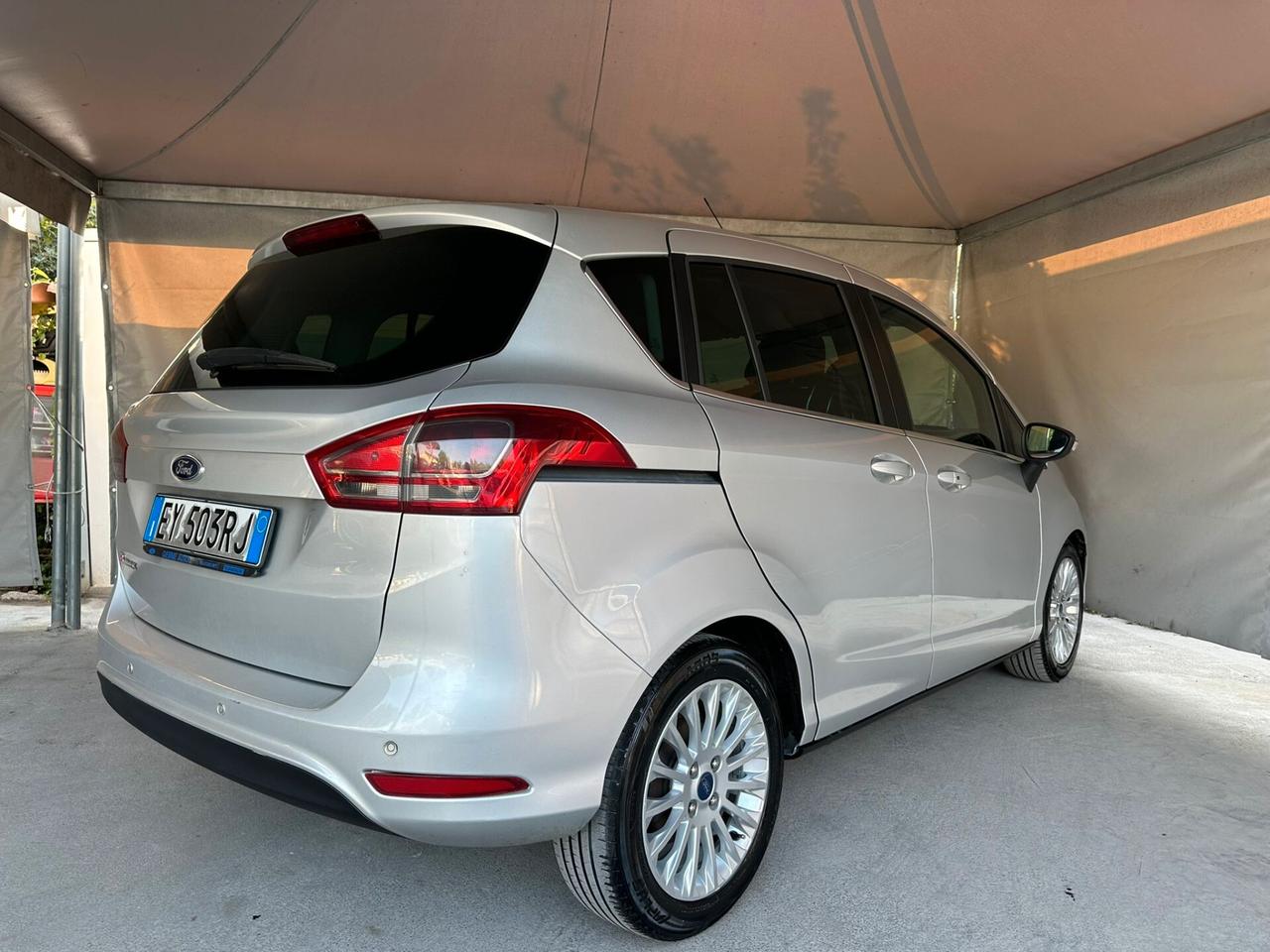Ford B-Max 1.5 TDCi 75 CV Business Titanium