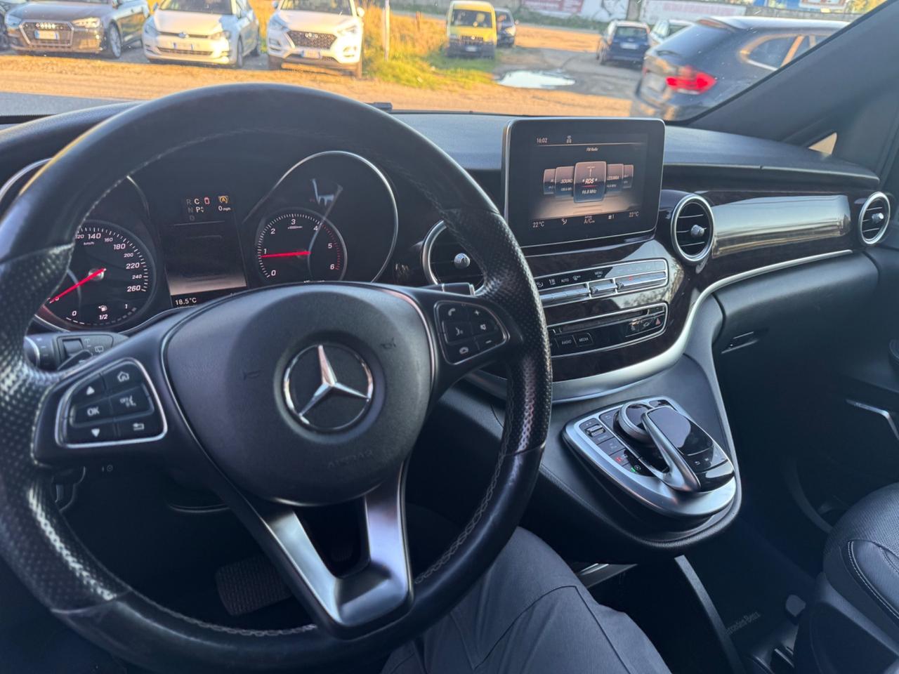 CLASSE V250 4MATIC PREMIUM