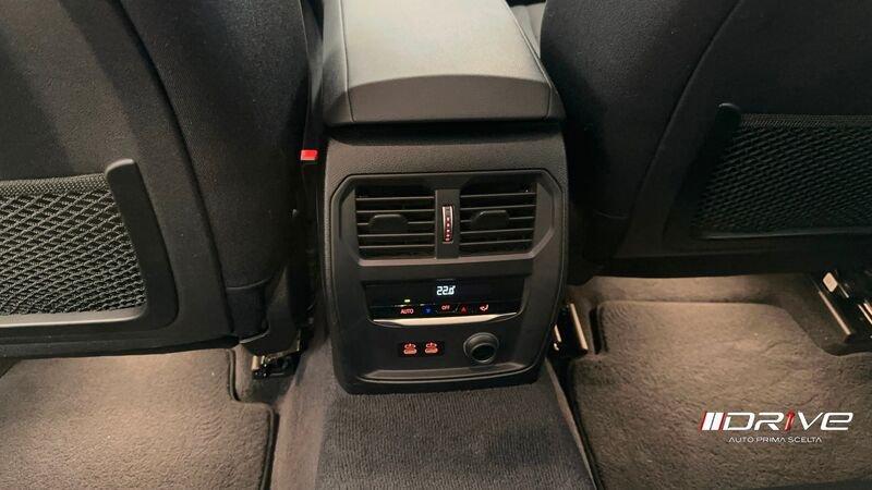 BMW Serie 3 320d xDrive Touring Business Advantage