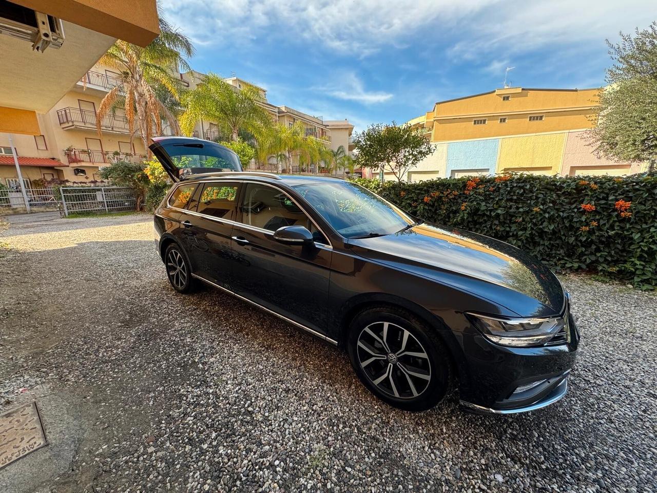 Volkswagen Passat Variant 2.0 TDI SCR EVO DSG Business