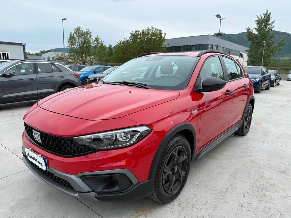 Fiat Tipo 1.3 Mjt 95cv 5p. CROSS (LED-CARPLAY)