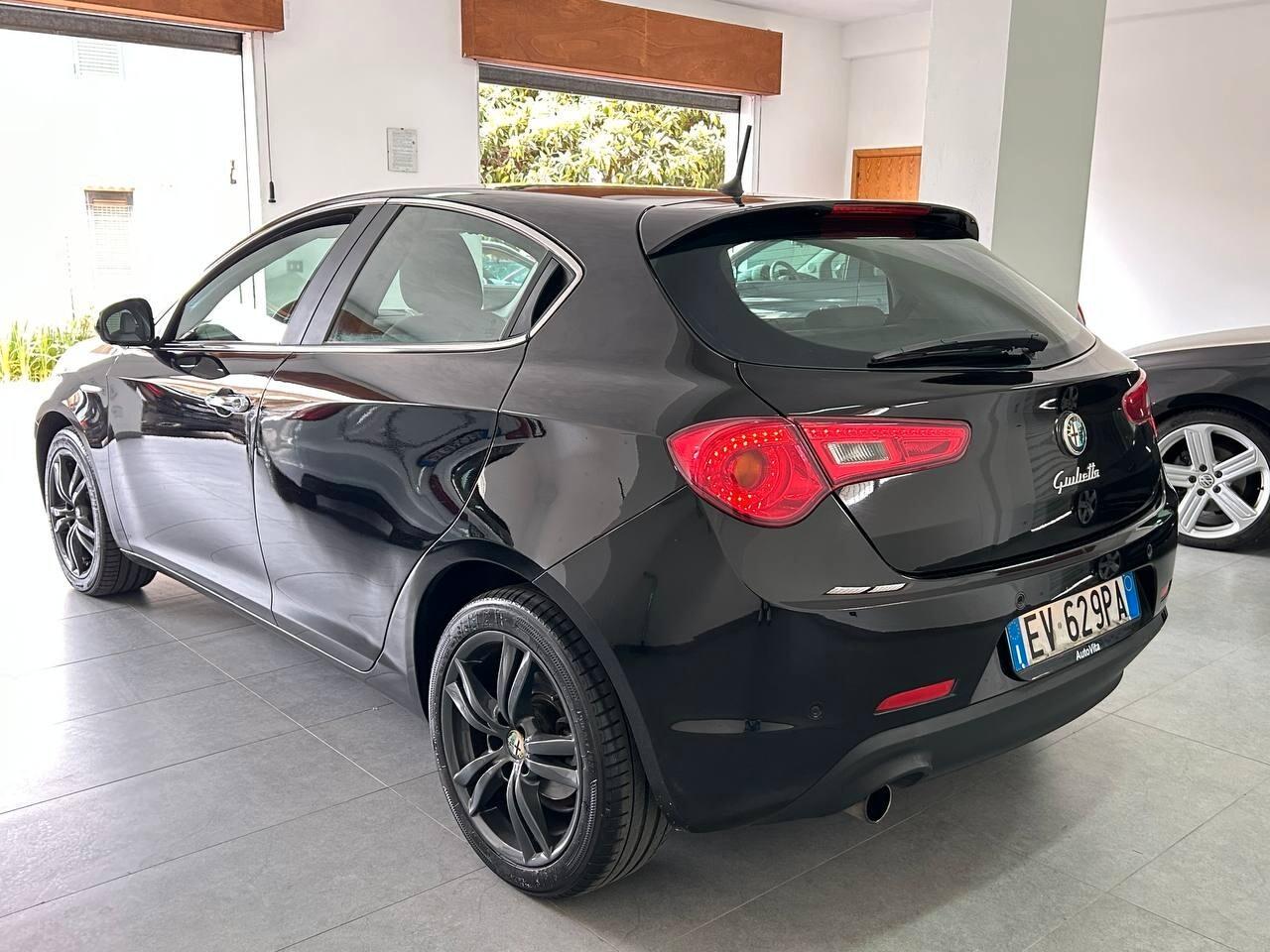 Alfa Romeo Giulietta 1.6 JTDm-2 105 CV Distinctive