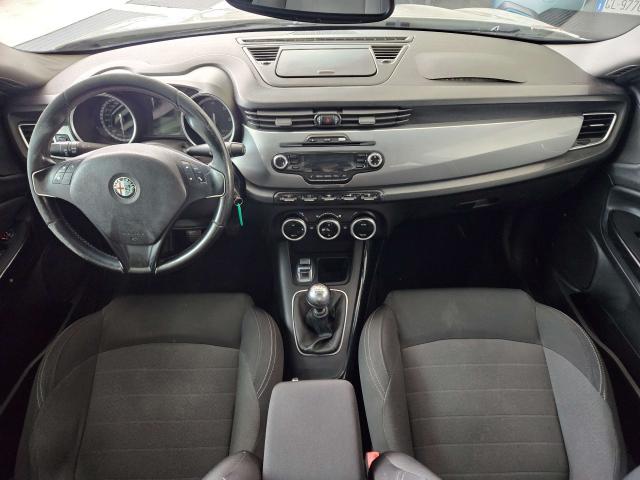 Alfa Romeo Giulietta Giulietta III 2010 1.6 jtdm-2 Progression