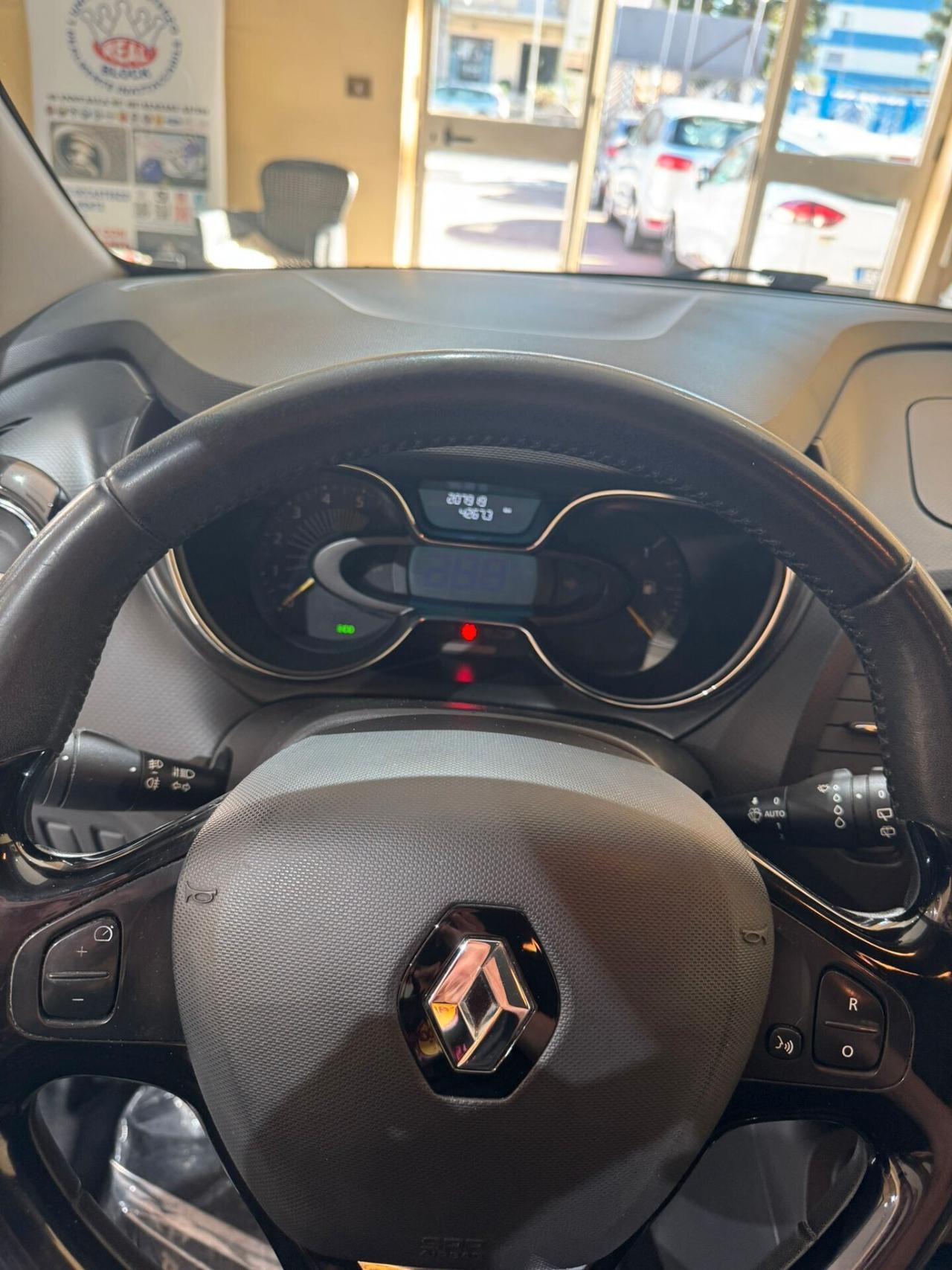 Renault Captur 1.5 dCi 8V 90 CV EDC Energy R-Link