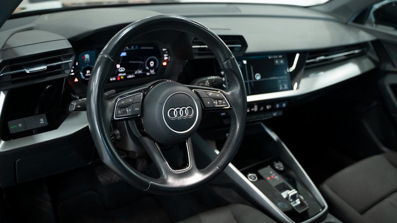 Audi A3 SPB 35 TDI S TRONIC SPORT BLACK EDITION NAVI FULL OPTIONAL