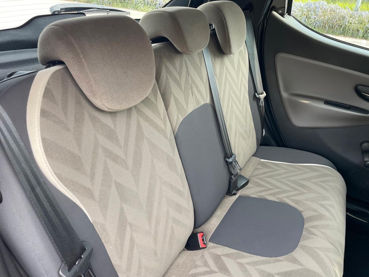 Lancia Ypsilon 1.2 69 CV 5 porte GPL Ecochic Gold