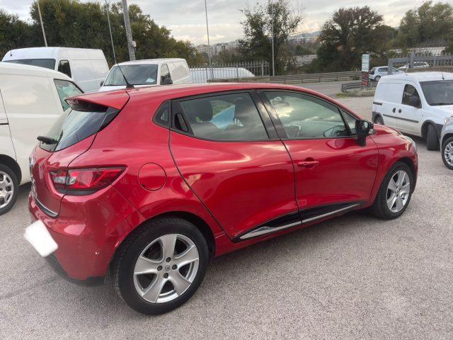 RENAULT Clio 1.2 75CV 5 porte