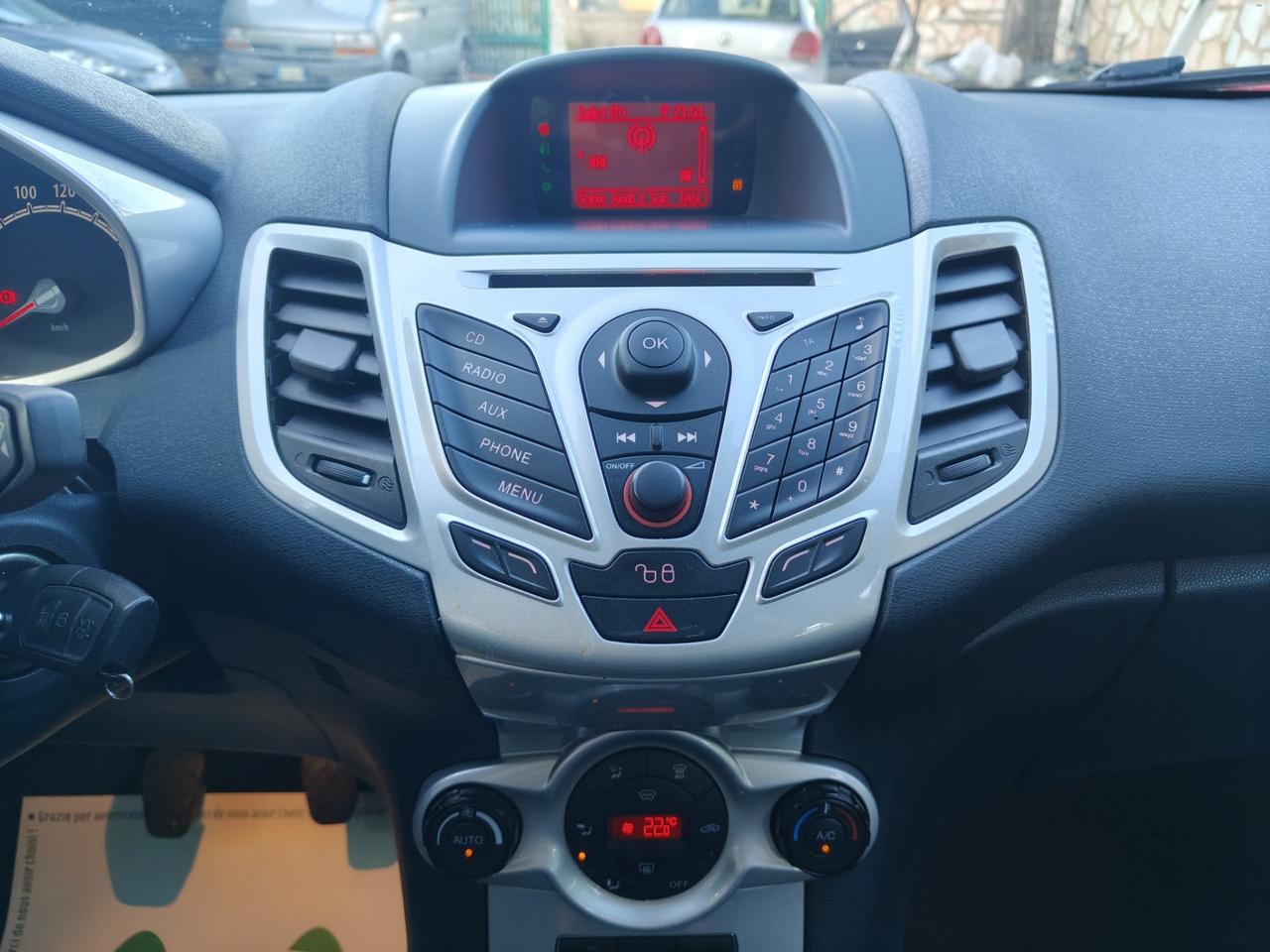Ford Fiesta 1.6 TDCi 95 CV 5p. Titanium