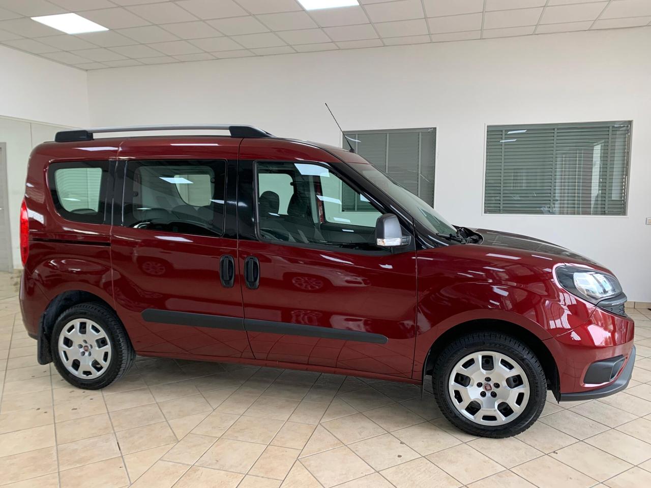 Fiat Doblo Doblò 1.4 T-Jet 16V Natural Power Lounge