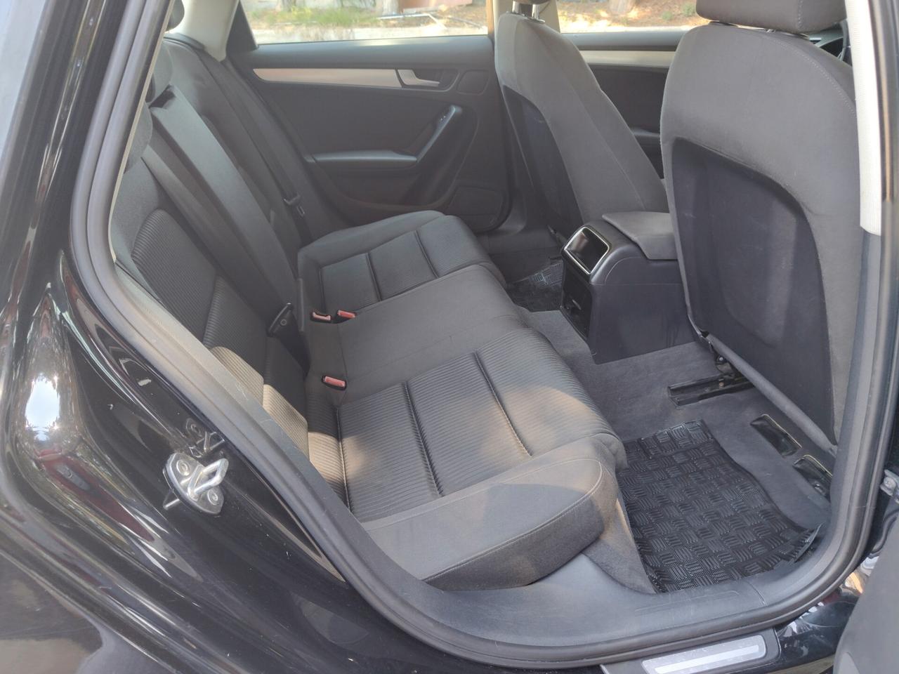 Audi A4 Avant 2.0 TDI 143CV Advanced multitronic
