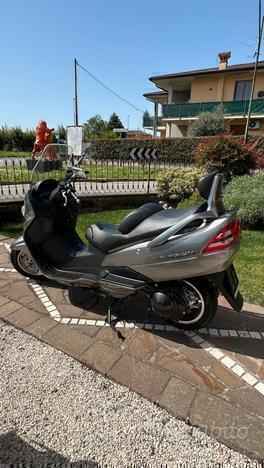 Suzuki Burgman 250