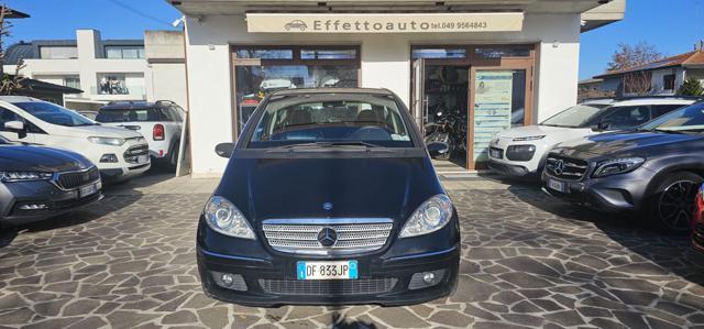 MERCEDES-BENZ A 160 CDI Coupé Elegance