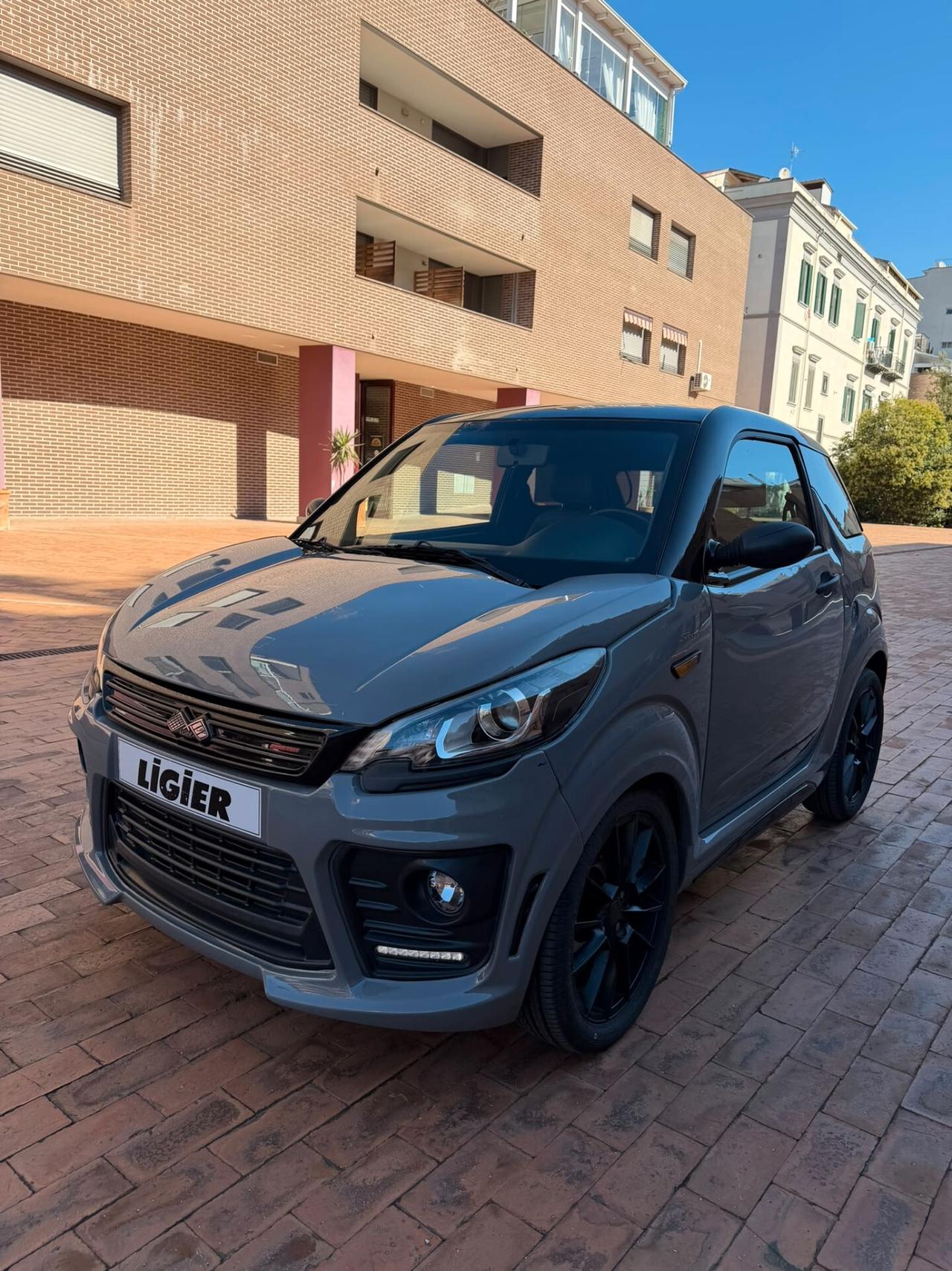 Ligier JS JS50 DCI Sport Ultimate Ice Tec