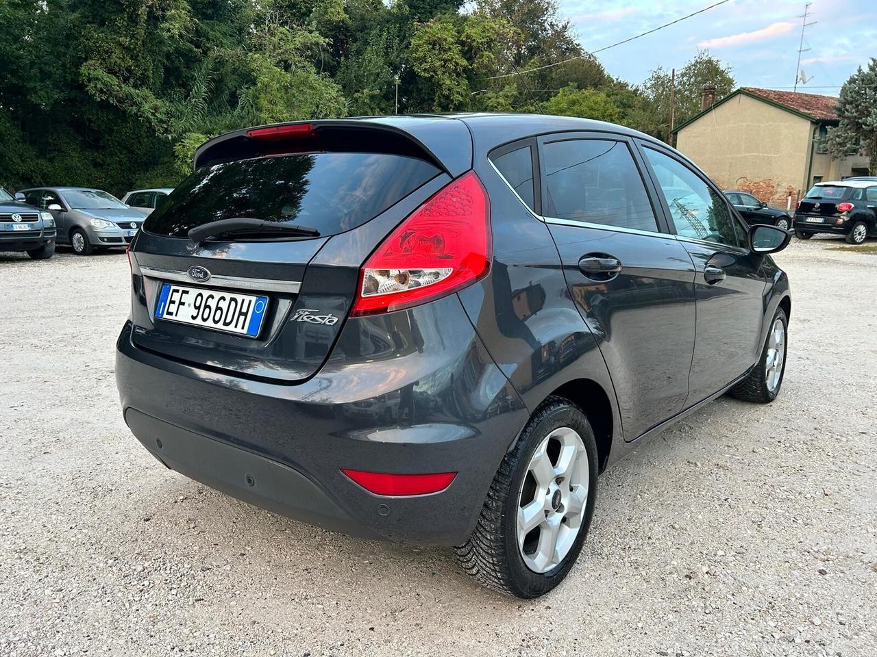 FORD FIESTA 1.2 82CV TITANIUM UNICO PROPRIETARIO