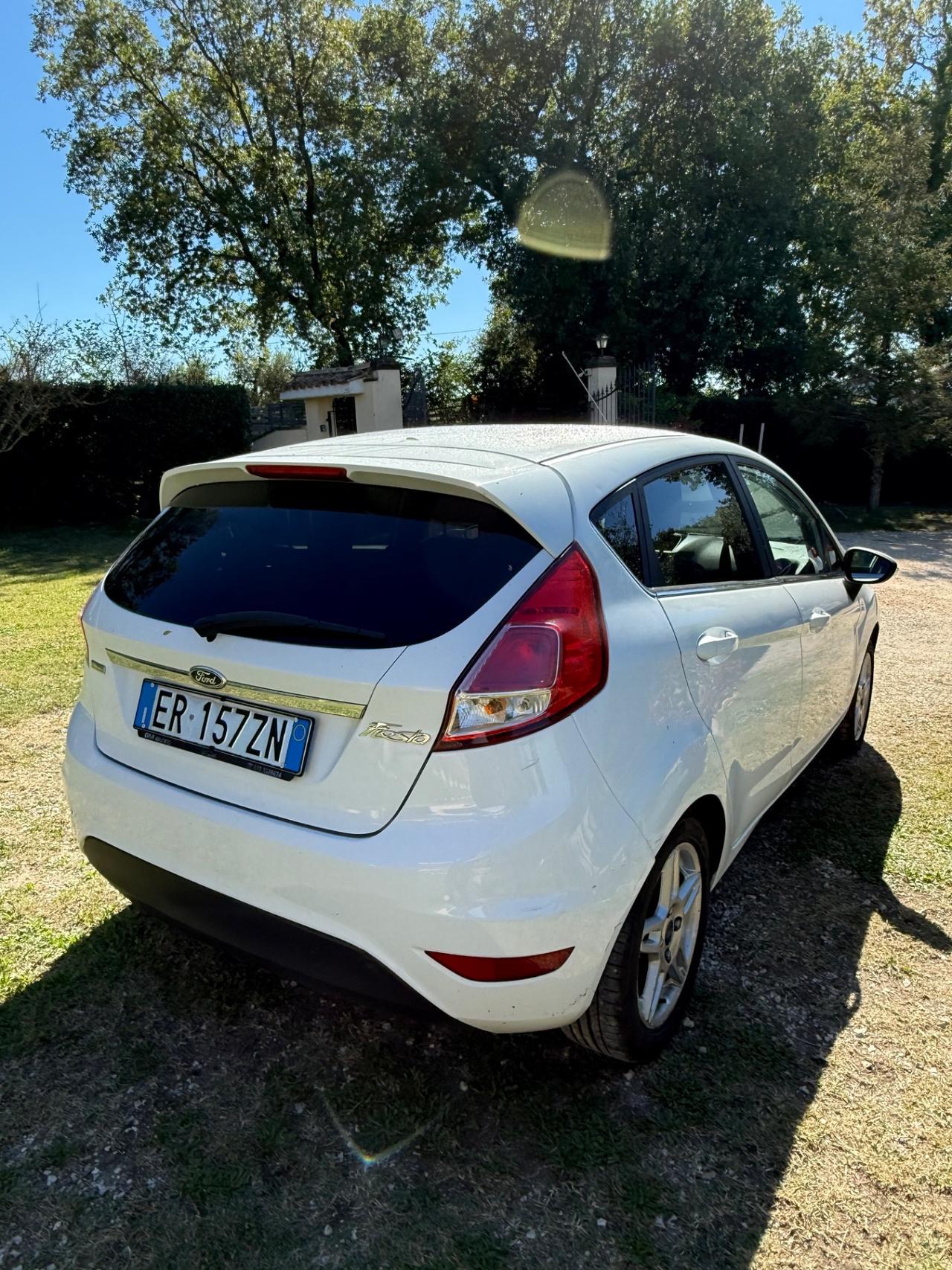 Ford Fiesta 1.4 5p. Bz.- GPL Titanium