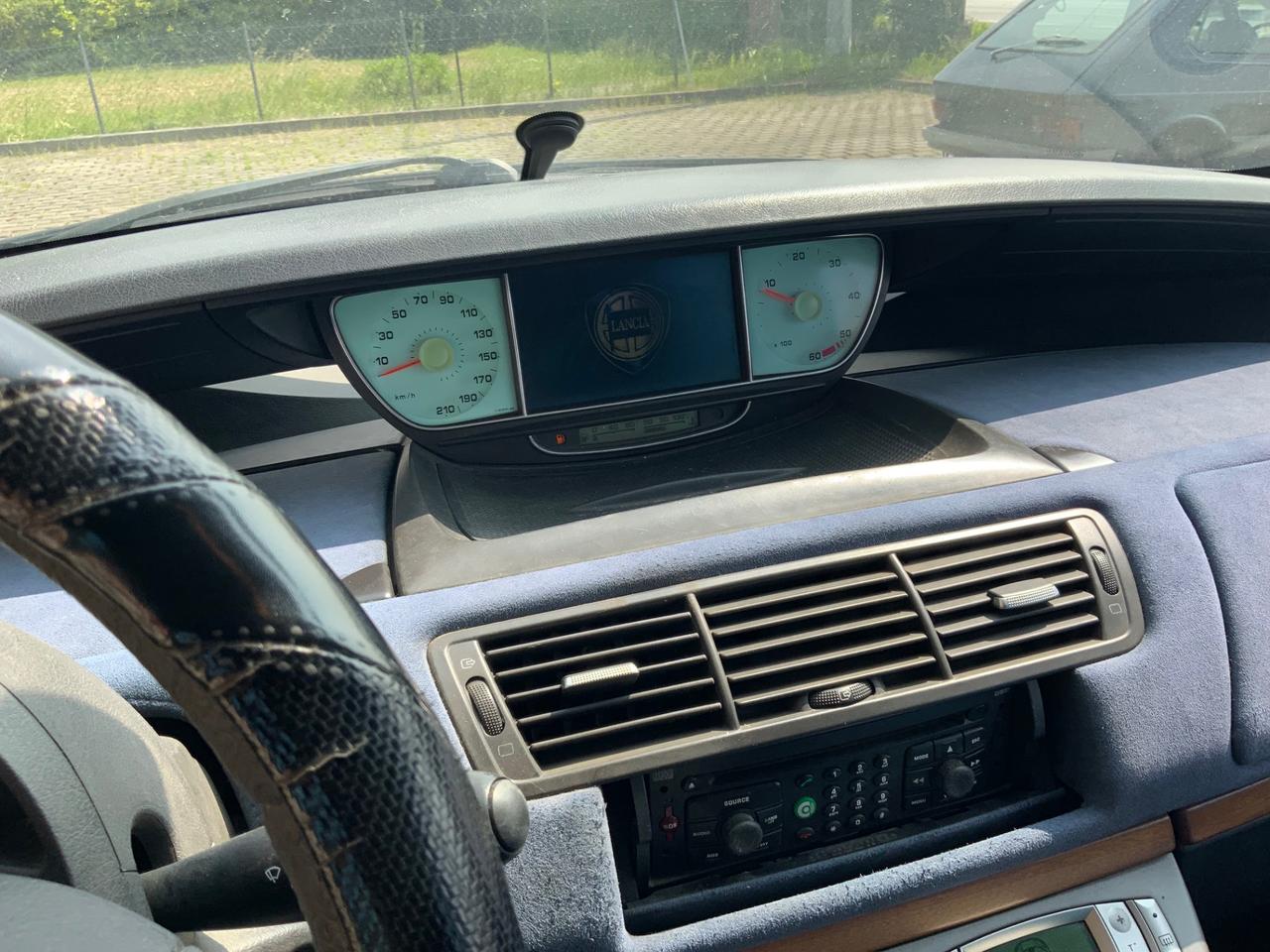 Lancia Phedra 2.2 jtd Emblema plus