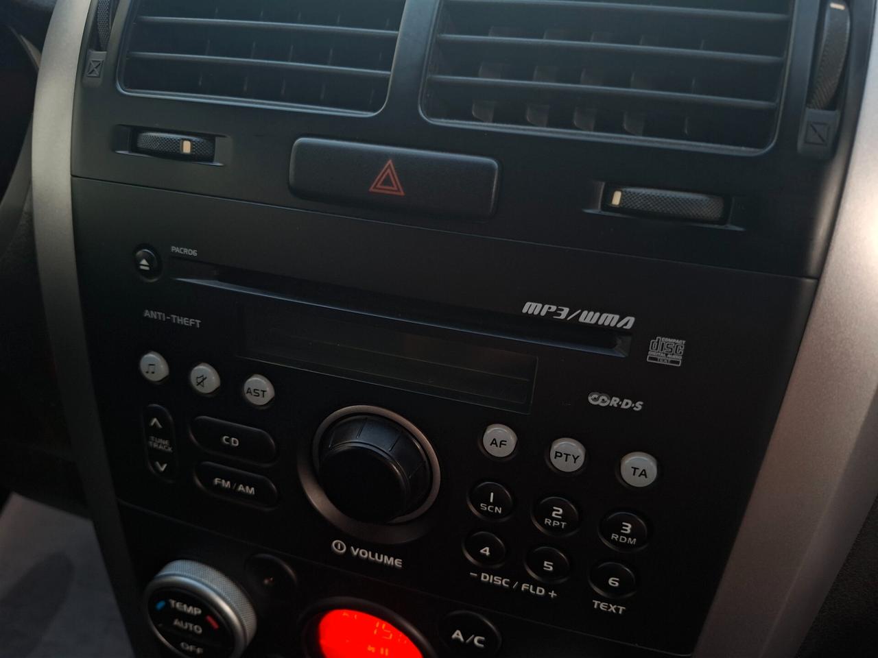 Suzuki Grand Vitara 1.9 DDis 3p. *4x4*