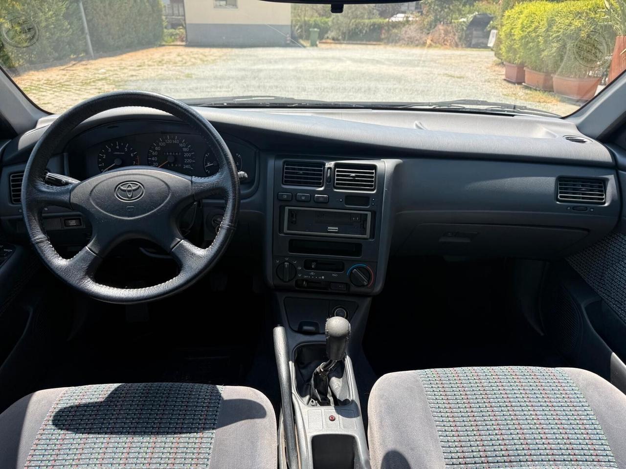 Toyota Carina E 2.0 16V cat 4 porte GLi