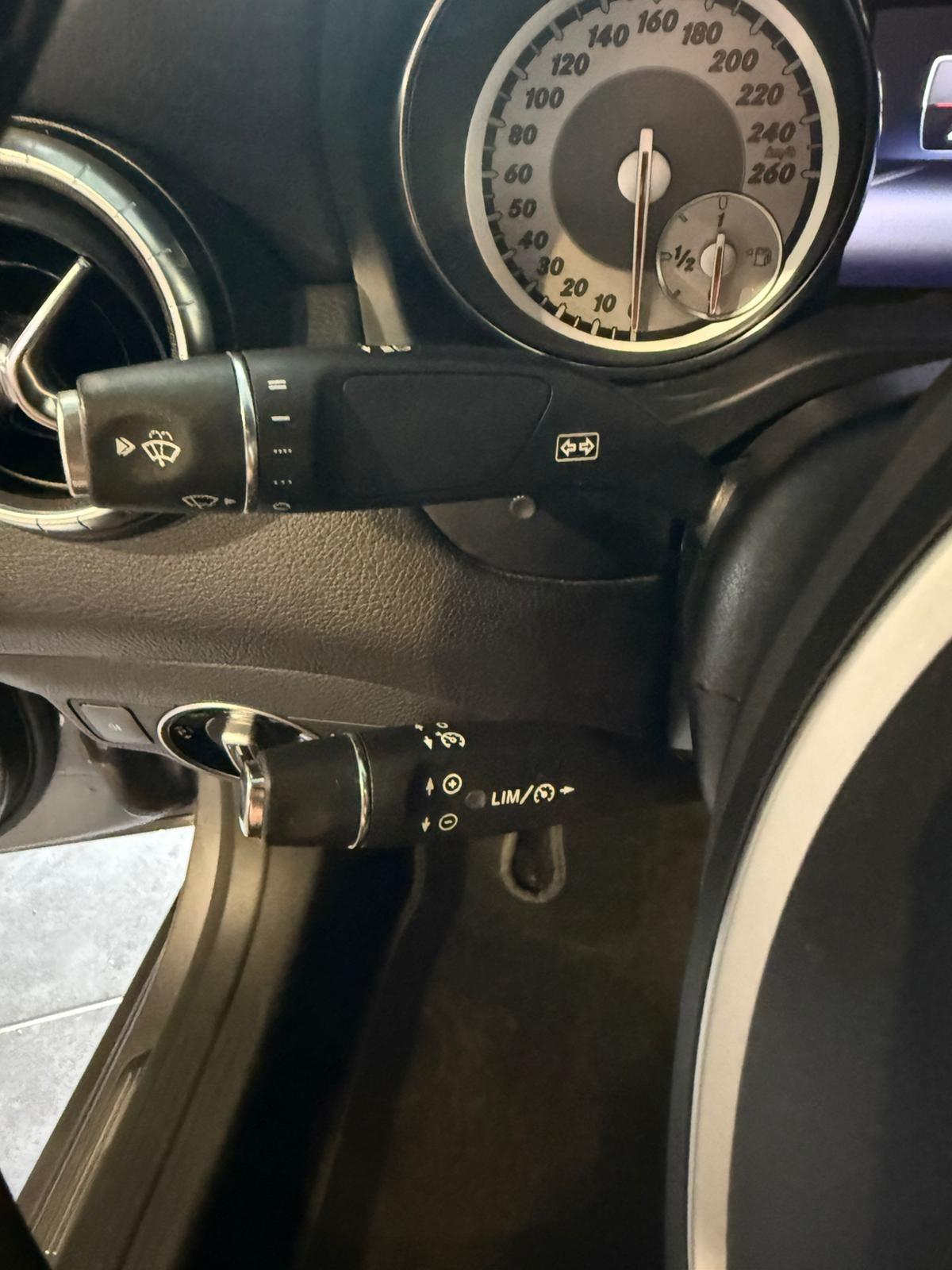 Mercedes CLA 200 -AUTOMATICA - GARANZIA