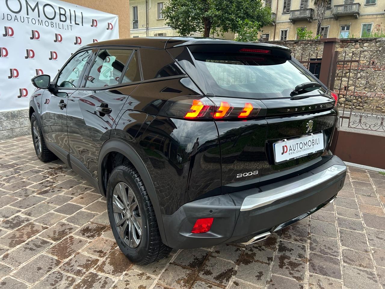 Peugeot 2008 130cv cambio automatico