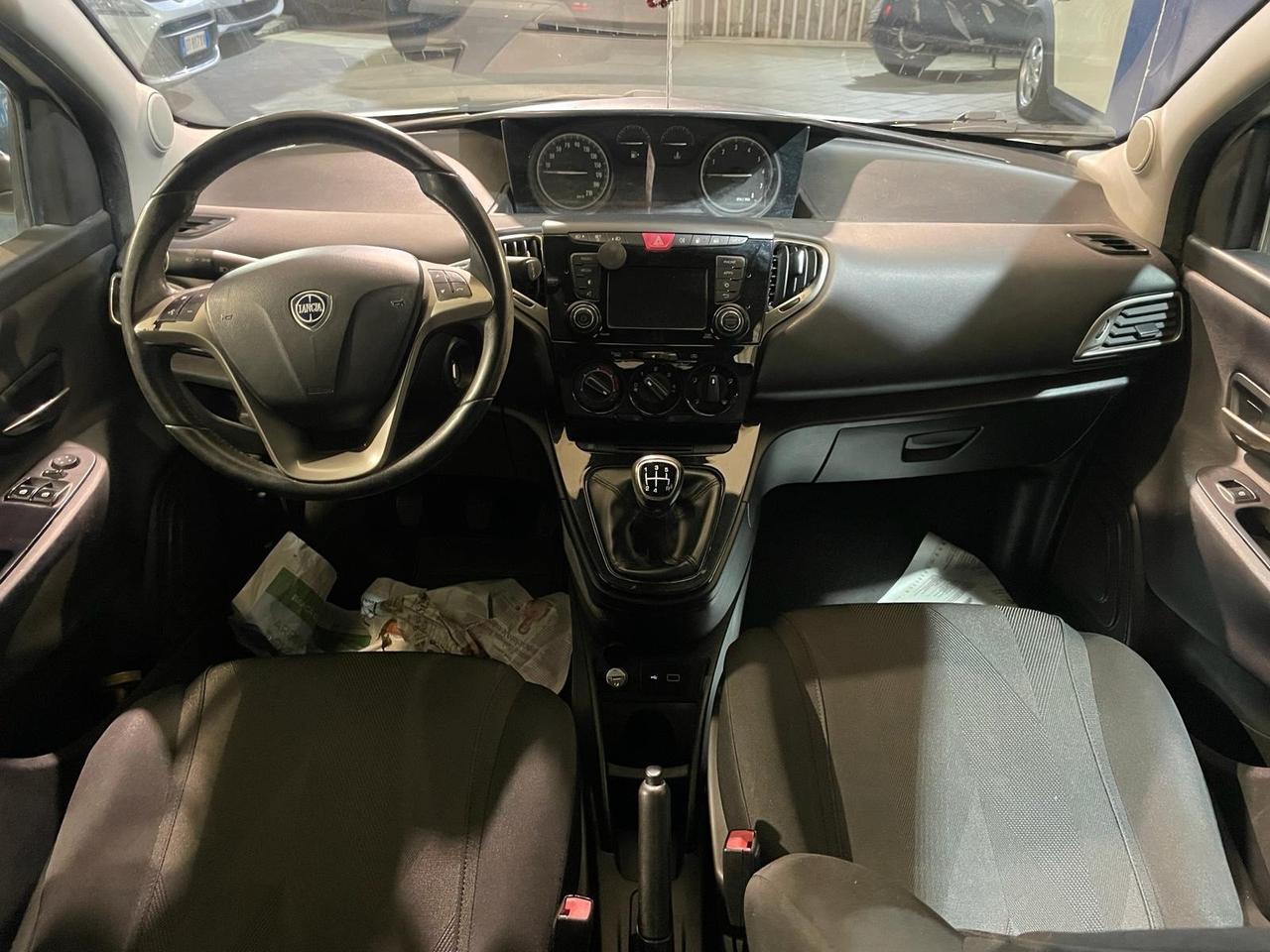 Lancia Ypsilon 1.2 69 CV 5 porte GPL Ecochic Gold