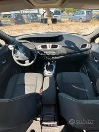 Renault Scenic Scénic X-Mod 1.5 dCi 110CV Dynamique