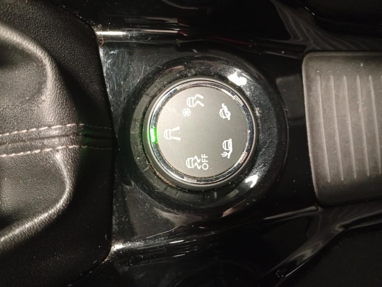 Peugeot 2008 1.6 e-HDi 92 CV Stop&Start Urban Cross