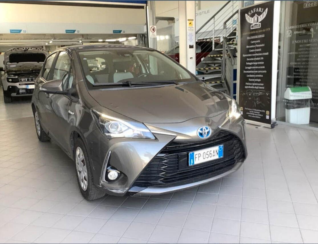 Toyota Yaris 1.5 Hybrid 5 porte Active