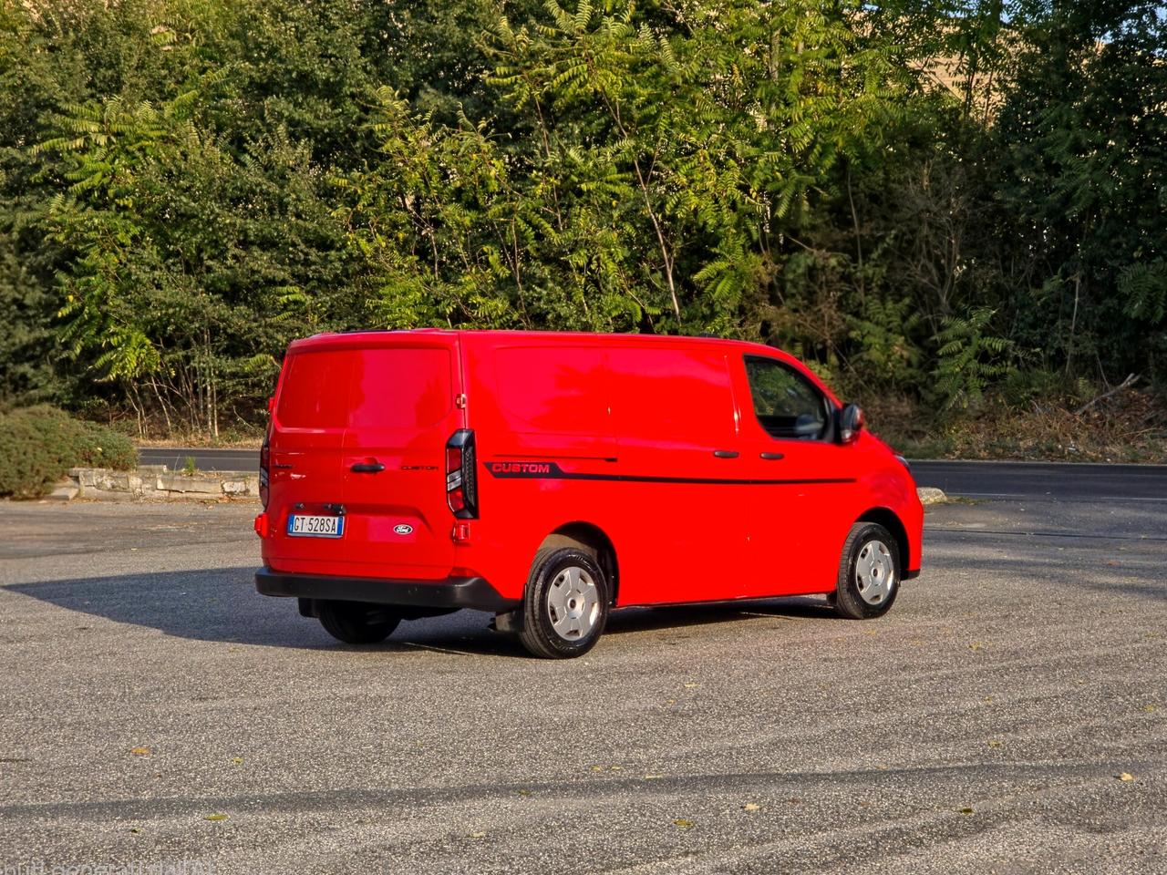 Ford Transit Custom 2.0 CV-110 E6 Manuale NEO 2024 + IVA AL 22