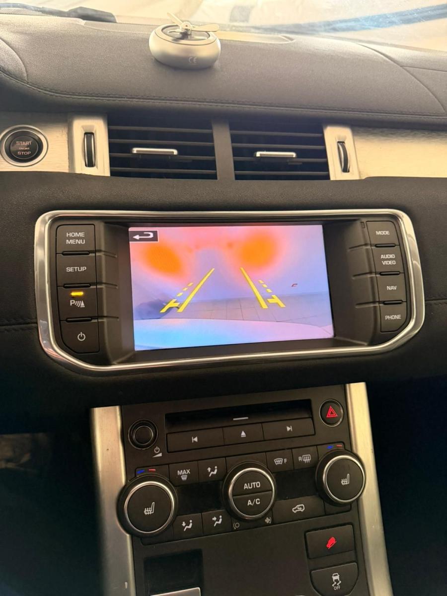 LAND ROVER - Range Rover Evoque - 2.2 TD4 5p. Pure Tech Pack Launch Edition