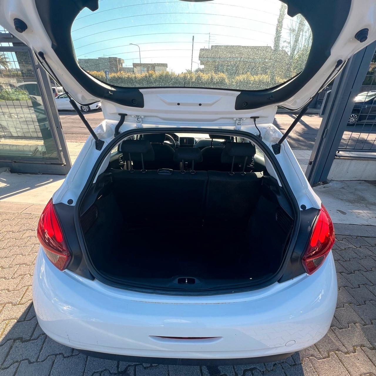 Peugeot 208 PureTech 82 5 porte Active