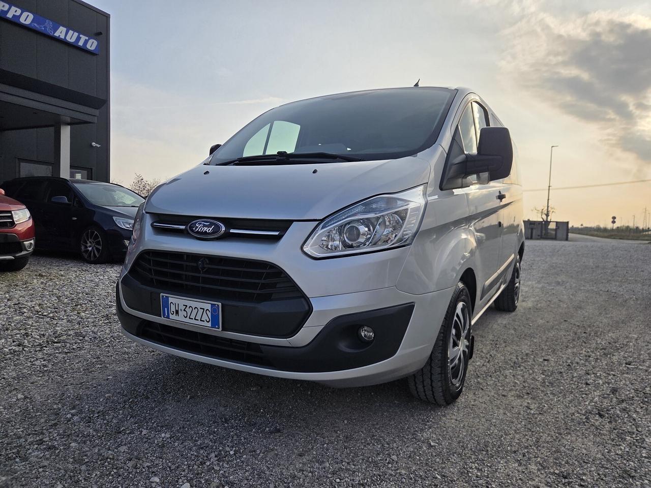 FORD TRANSIT CUSTOM 2.2 DIESEL 125CV