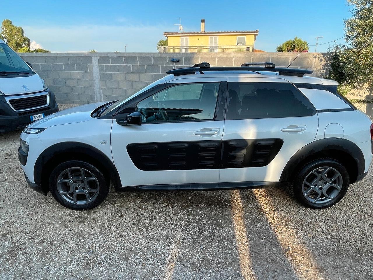 citroen c4 cactus tetto panoramico x neopatentati