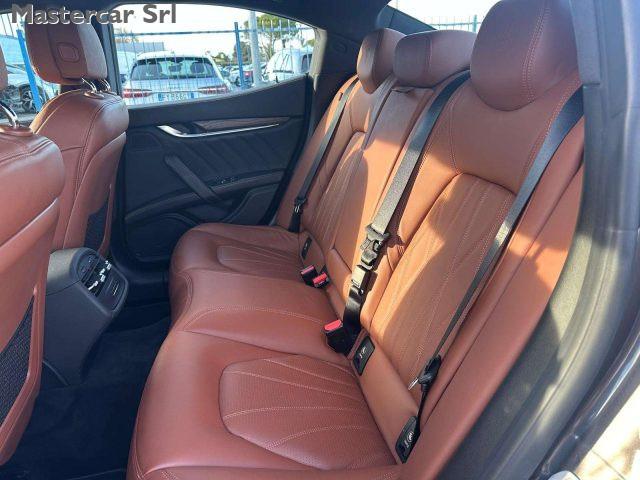 MASERATI Ghibli 3.0 V6 bt Granlusso SQ4 430cv auto my19 - FZ934WR