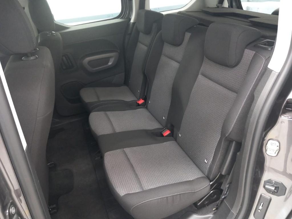 TOYOTA P.CITY VERSO EV L1 50KWH LNG22