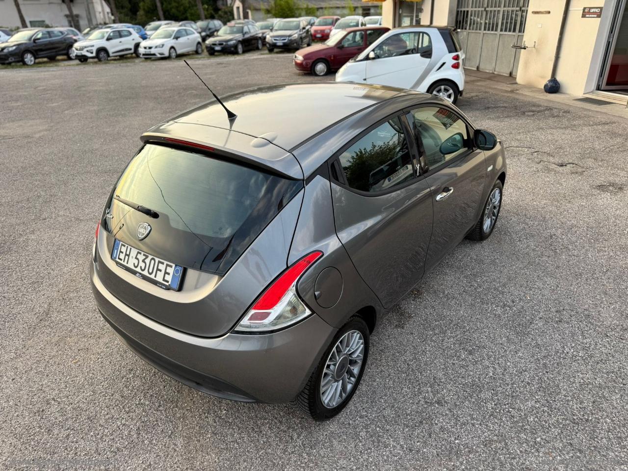 LANCIA Ypsilon 1.2 69 CV 5p. S&S Gold