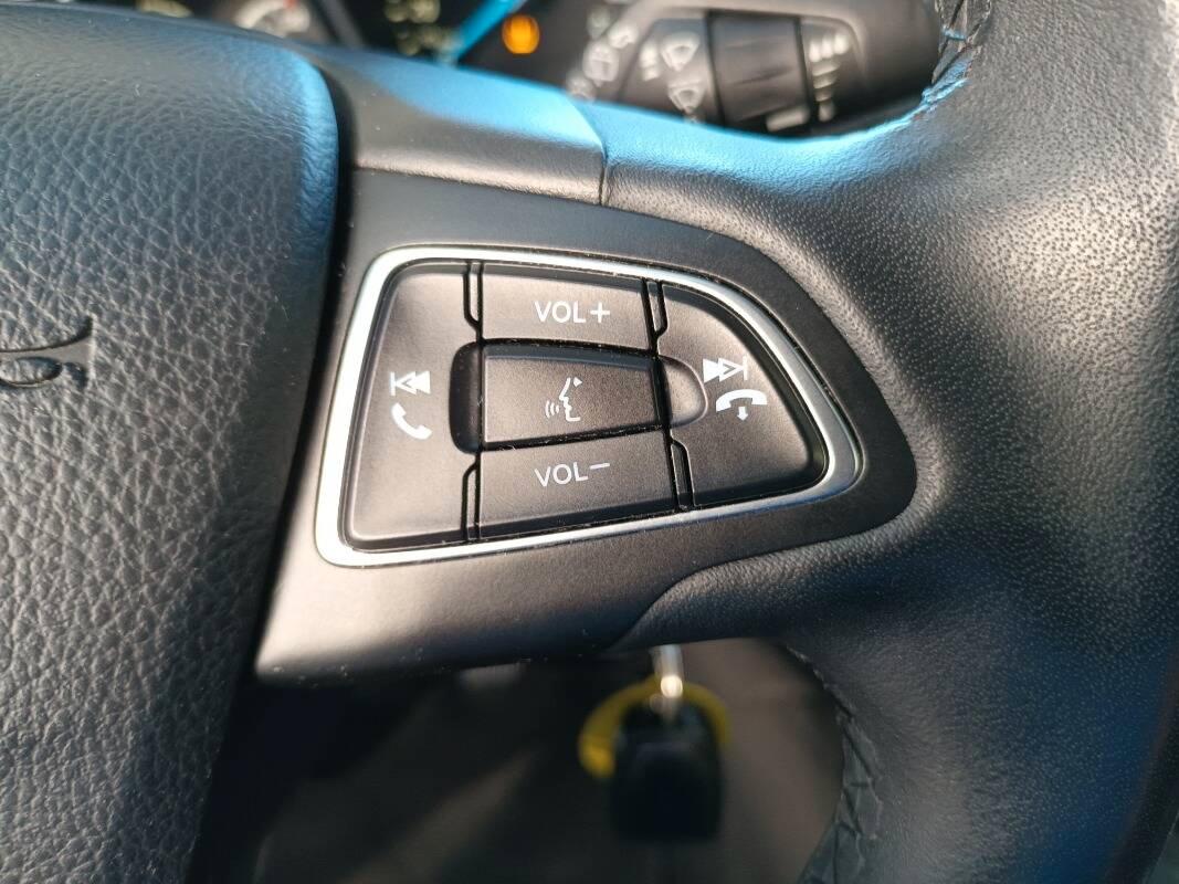 Ford C-Max 1.5 tdci Business 120cv 7 POSTI