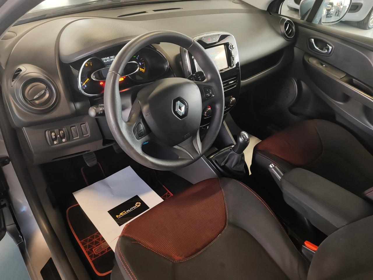 Renault Clio 1.2 75CV 5 porte Wave