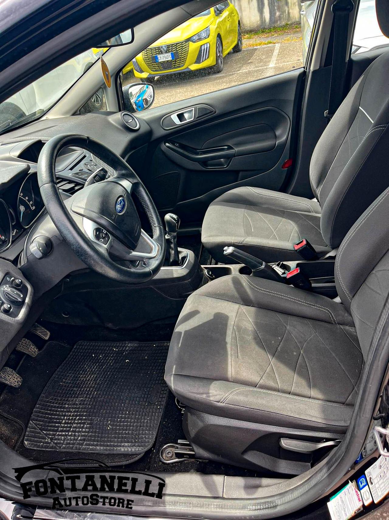 Ford Fiesta 1.5 TDCi 75CV 5 porte Titanium