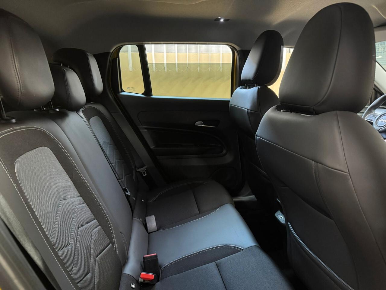 Jeep Avenger 1.2 Turbo 100 CV Summit