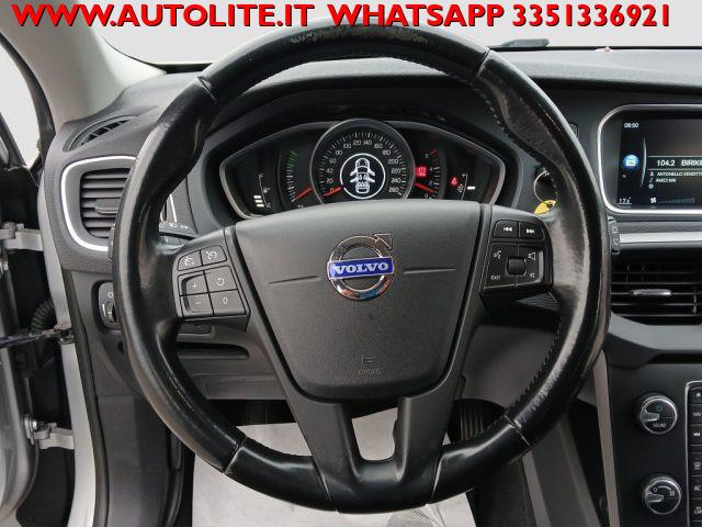 VOLVO V40 Cross Country D2 1.6 Kinetic