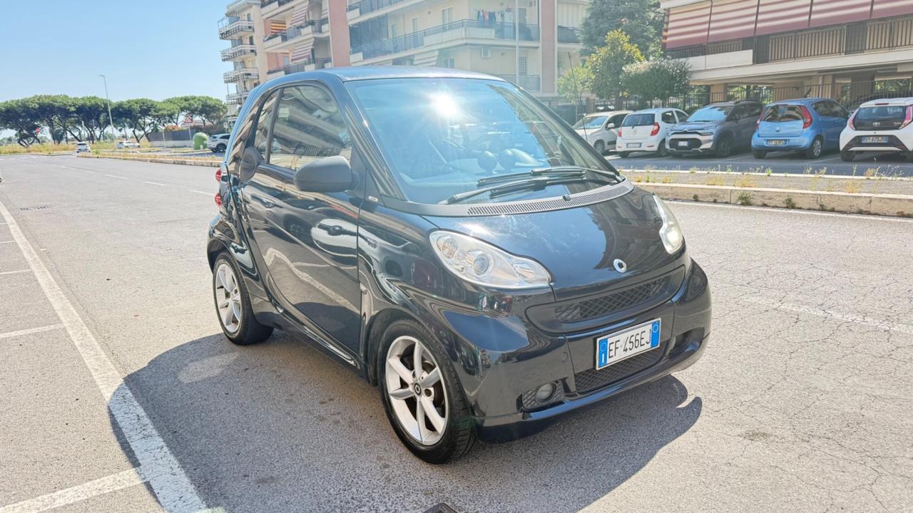 Smart ForTwo 1000 52 kW coupé pulse LED PDC BLUETOOTH PANORAMA CERCHI 15 NAVI